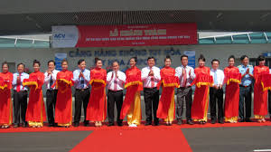 ເປີດສະຫຼອງທ່າອາກາດ ສະຍານຕຸຍຮ່ວາ